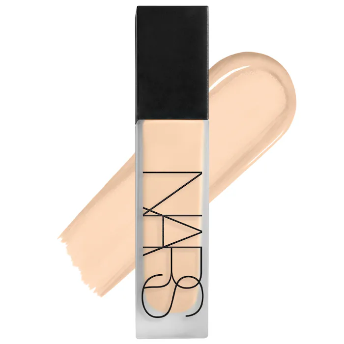 NARS Natural Matte Longwear Pore Blurring Medium-to-Full Coverage Foundation
